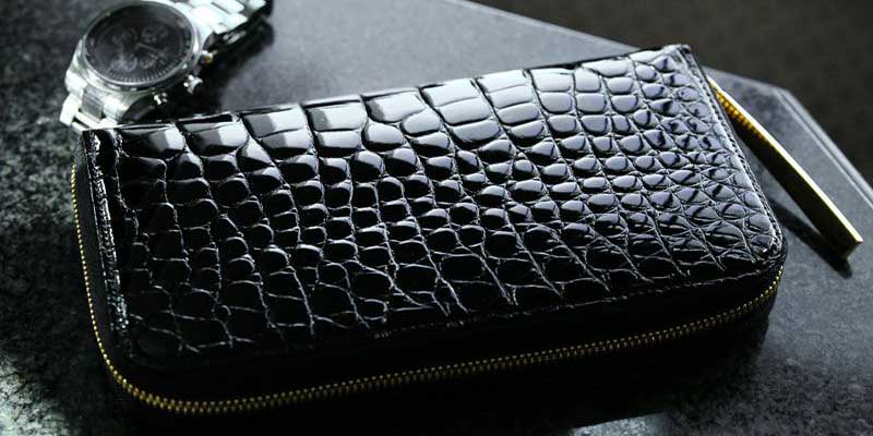 品質と作りに定評のある老舗ブランド高級財布は、池田工芸のクロコダイルラウンドビッグウォレット「グランデクラス」