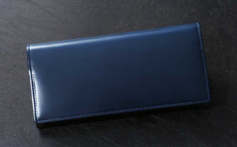 コードバンを使ったおしゃれな高級長財布